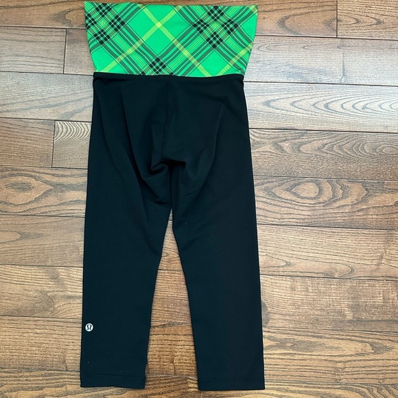 Y2K Original Lululemon Fold Over Waist Cropped Legging - Picture 6 of 6